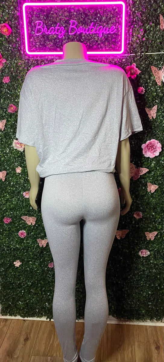 Chill Baddie 2 Piece Leggings Set (S-XL)