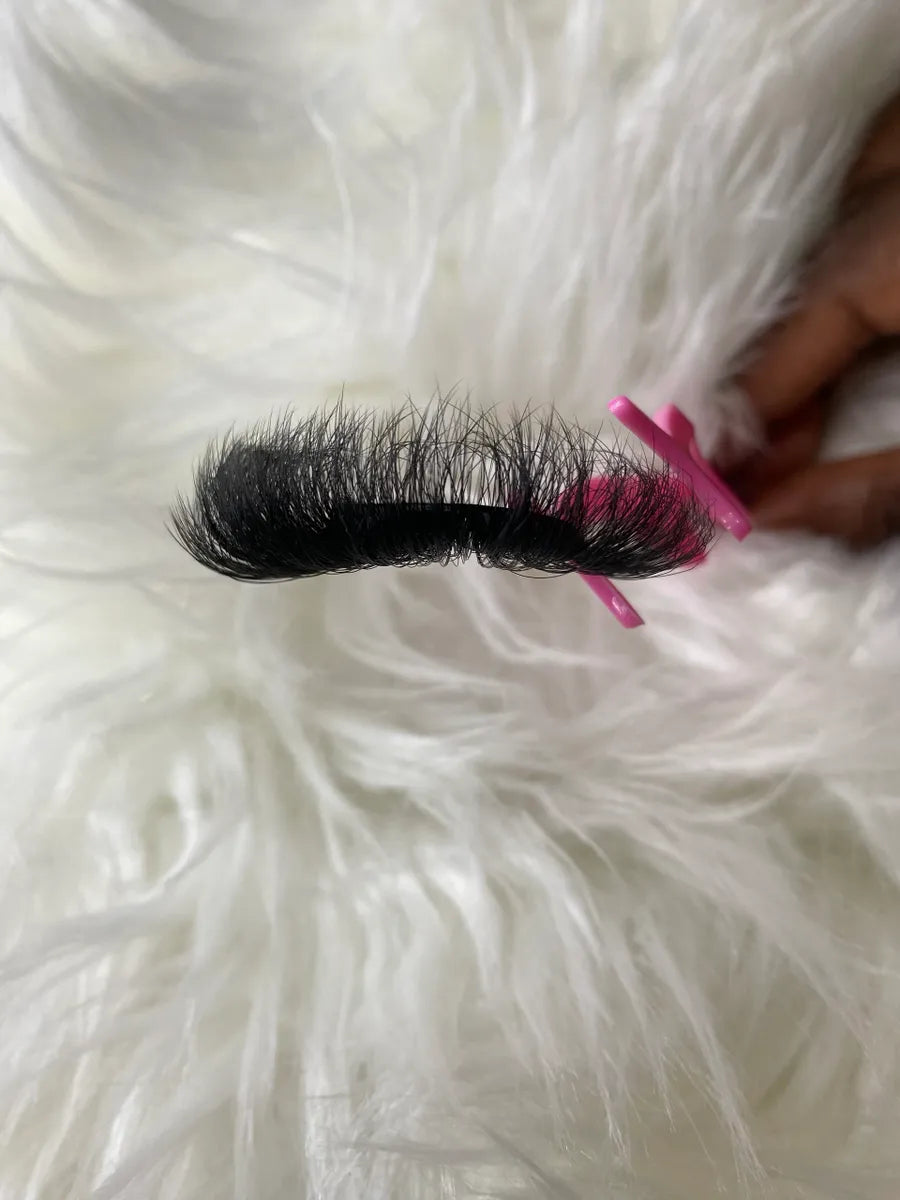 Fluffy Lashes