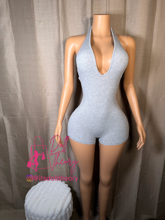 Carrie Backless Shorts Romper (XS-L)