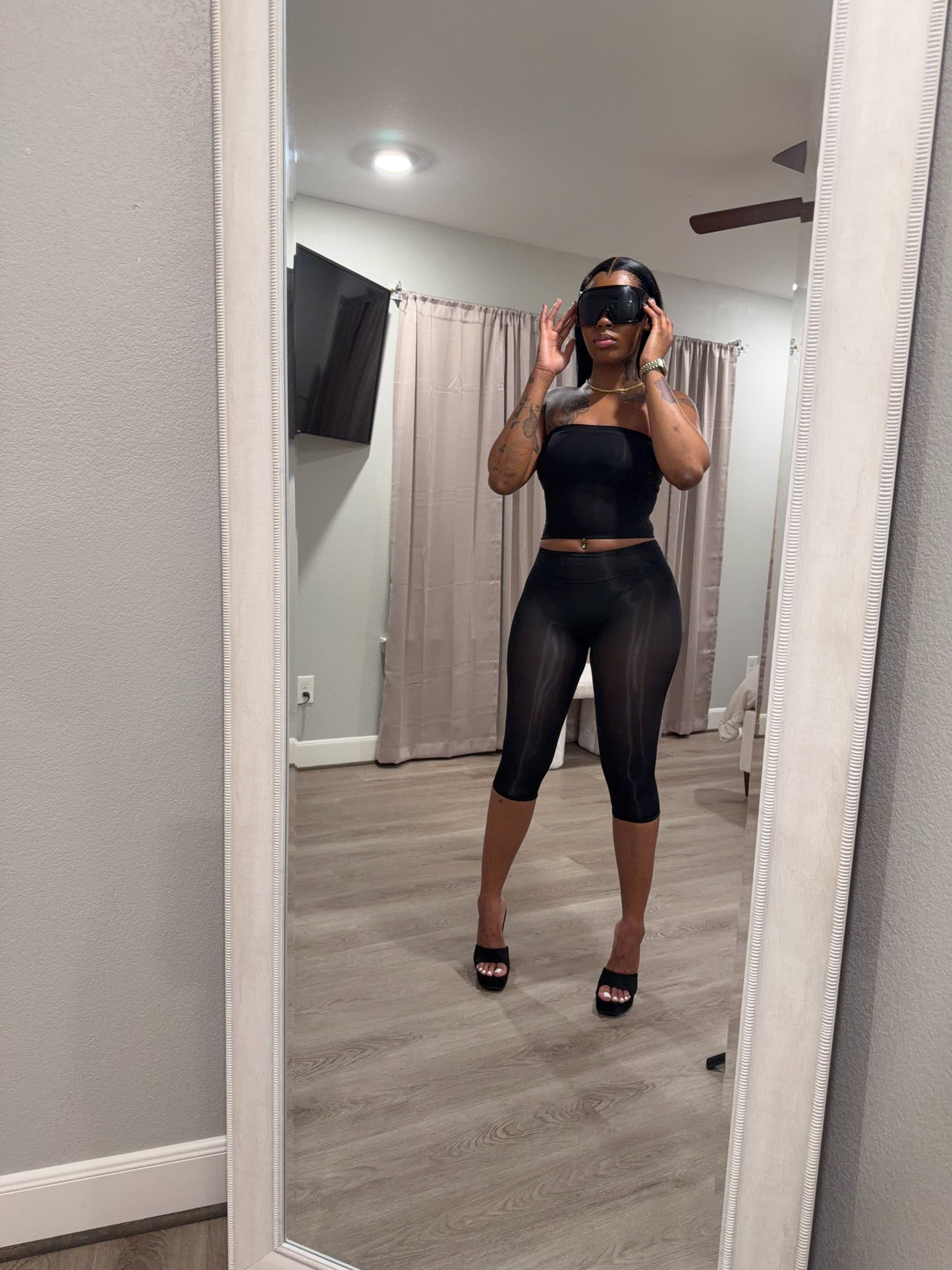 Muse Mesh Tube Top Capri Set (One Size)