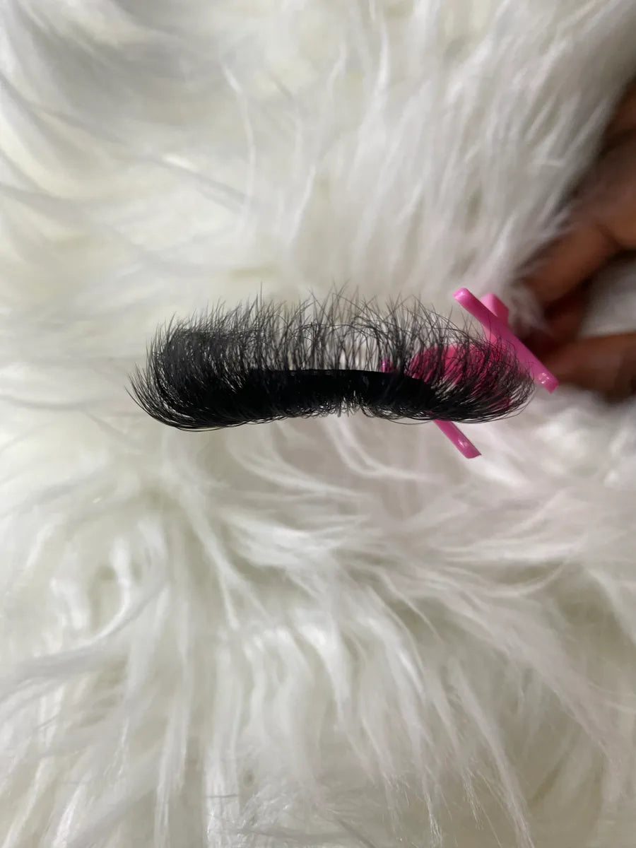 Fluffy Lashes
